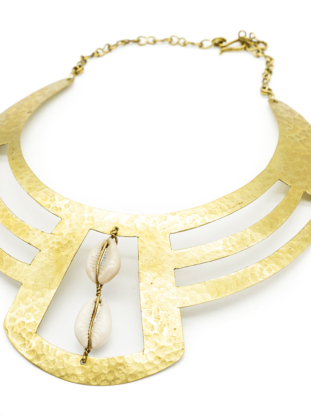 Collar Hammered Brass with Mid Shells Necklace