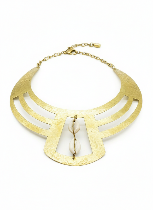 Collar Hammered Brass with Mid Shells Necklace